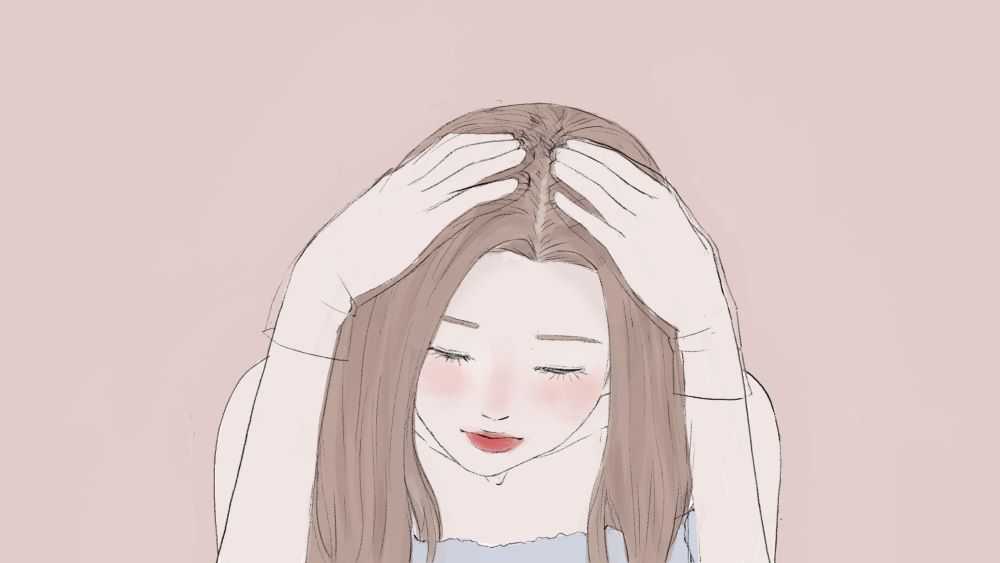 カラートリートメントで髪を染めている様子