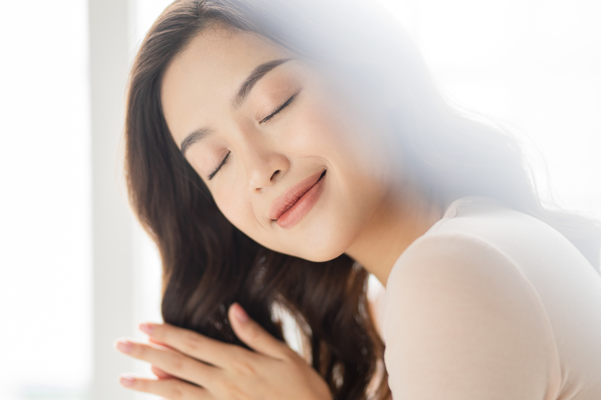 美髪の女性