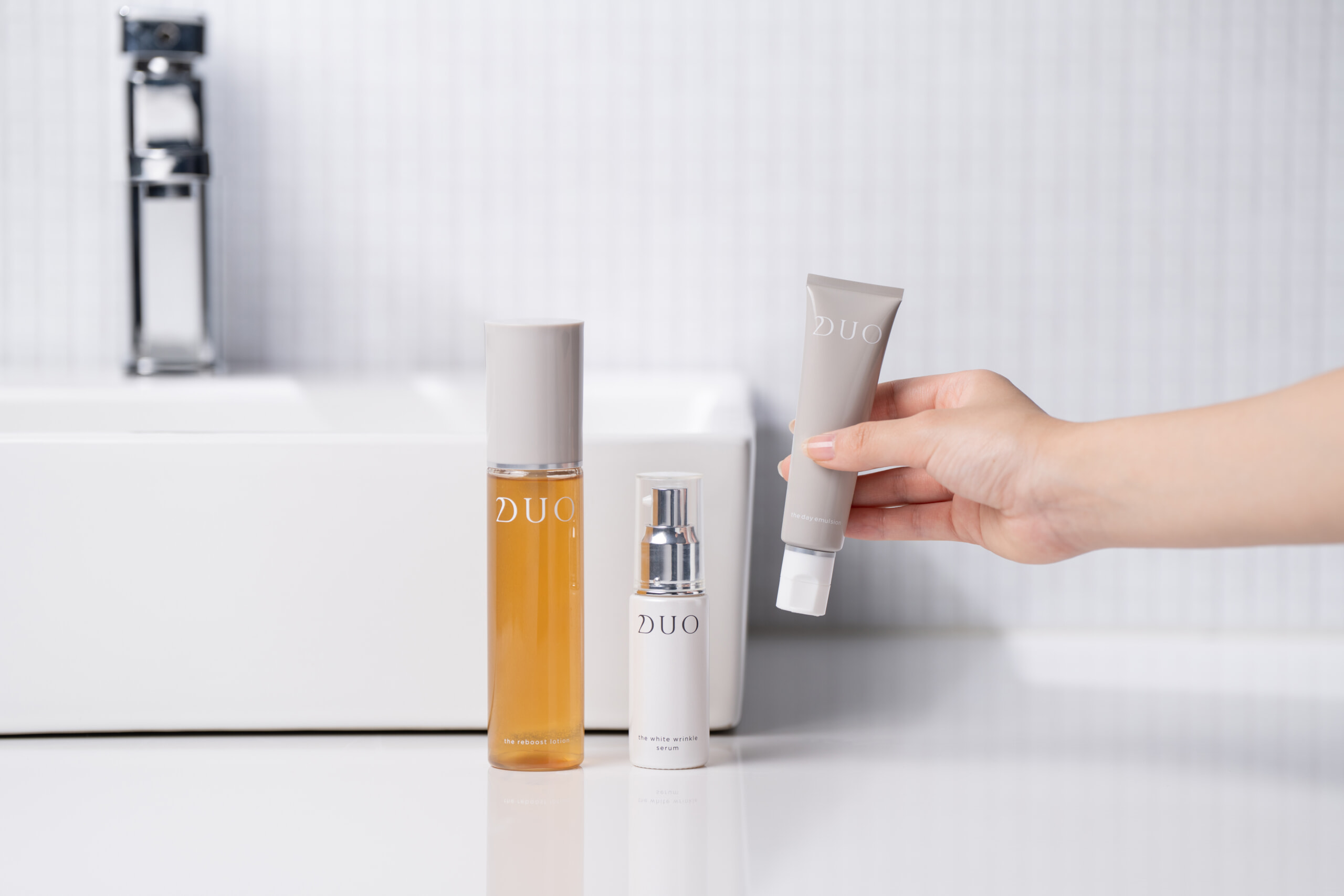 DUO ザ リブーストローションa,DUO ザ 薬用美白リンクルセラム,DUO ザ デイエマルジョン