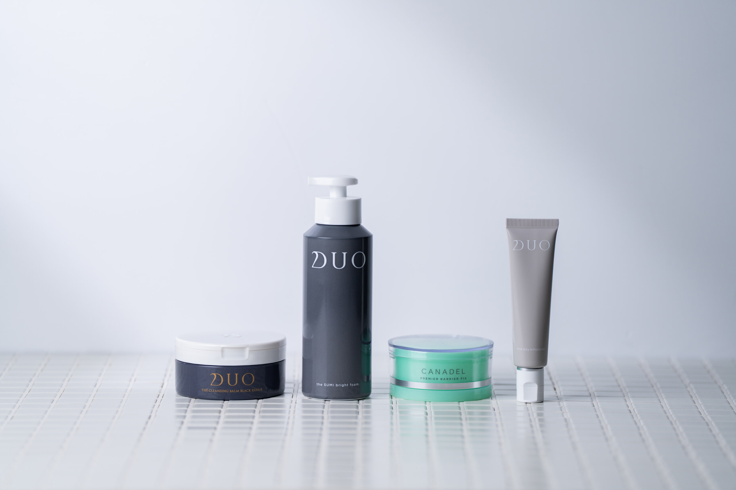 DUO ザ クレンジングバーム ブラックリペア,DUO ザ ブライトフォーム BK,DUO ザ デイエマルジョン,CANADEL プレミアバリアフィックス