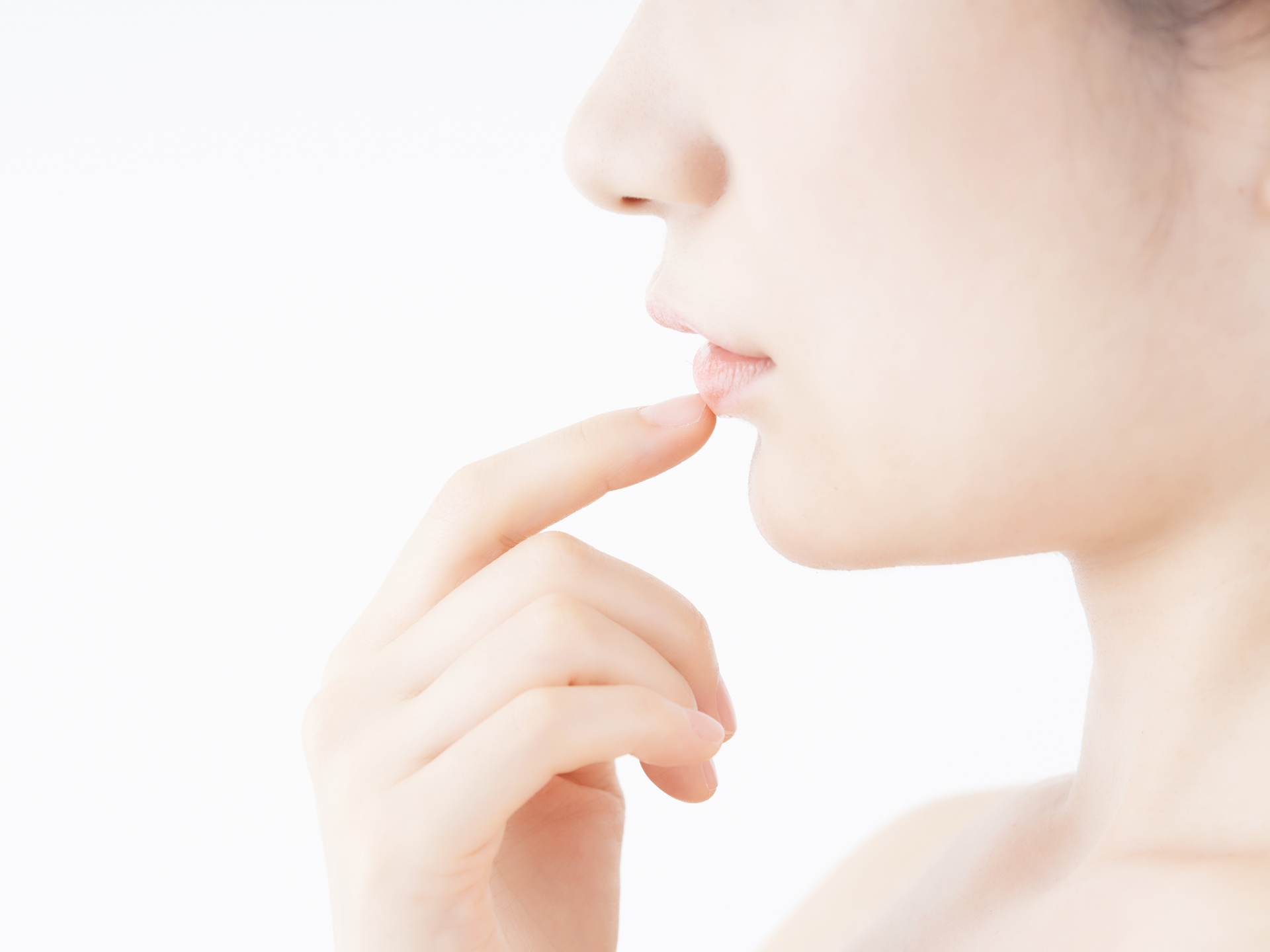 毛穴に汚れが詰まってる人とそうでない人の違いは?