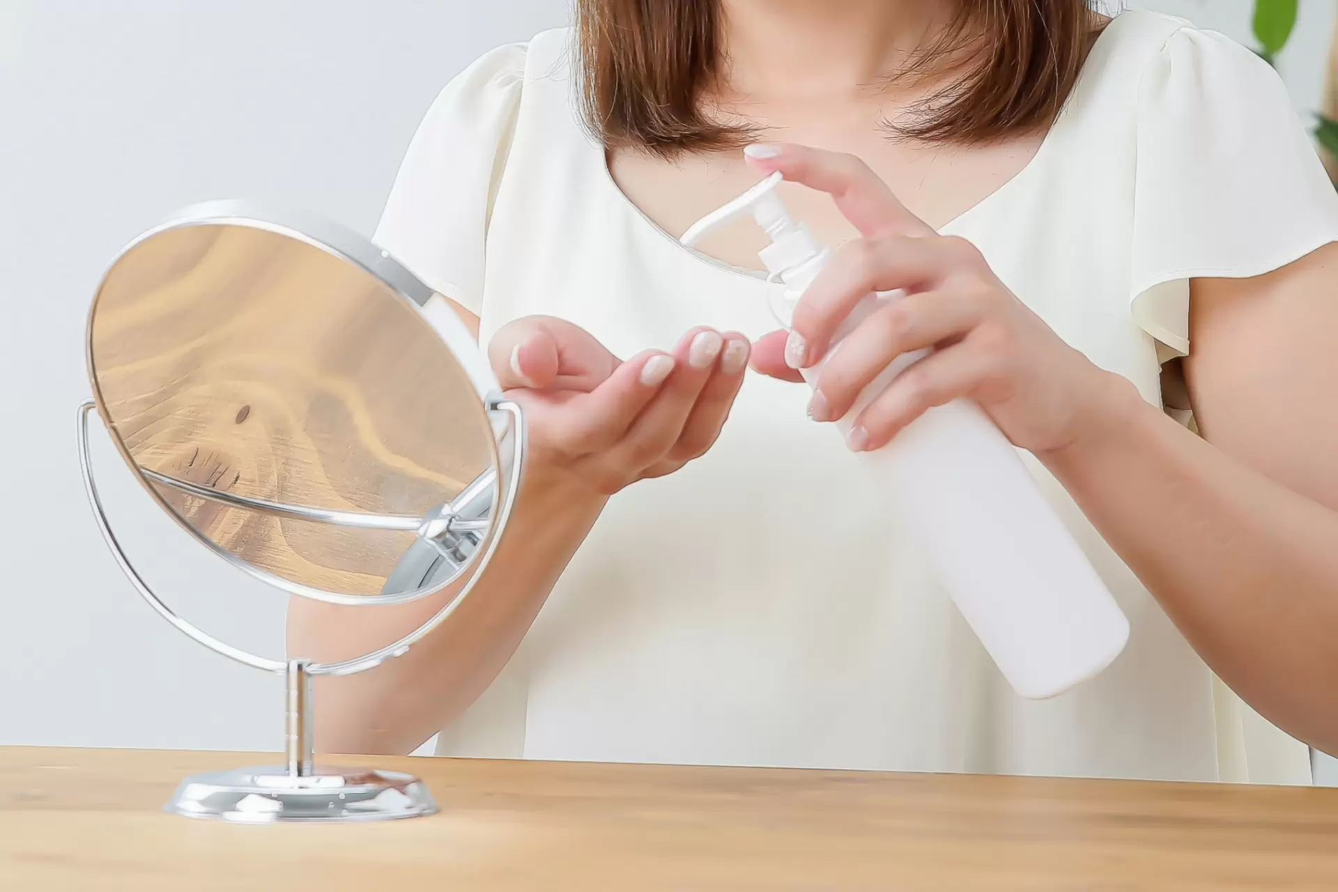 (Tóm tắt) Làn da đẹp có thể được phục hồi bằng cách chăm sóc dưỡng ẩm đúng cách