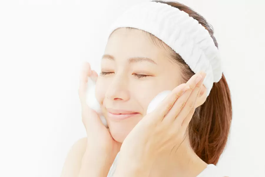 Dưới đây là một số mẹo rửa mặt đúng cách