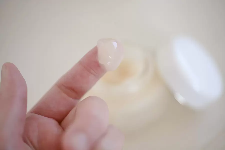 Làm sạch dạng sáp