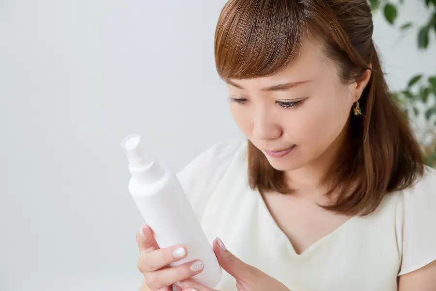 Làm thế nào để tăng độ ẩm cho da của bạn (2) Xem lại cách chăm sóc dưỡng ẩm của bạn