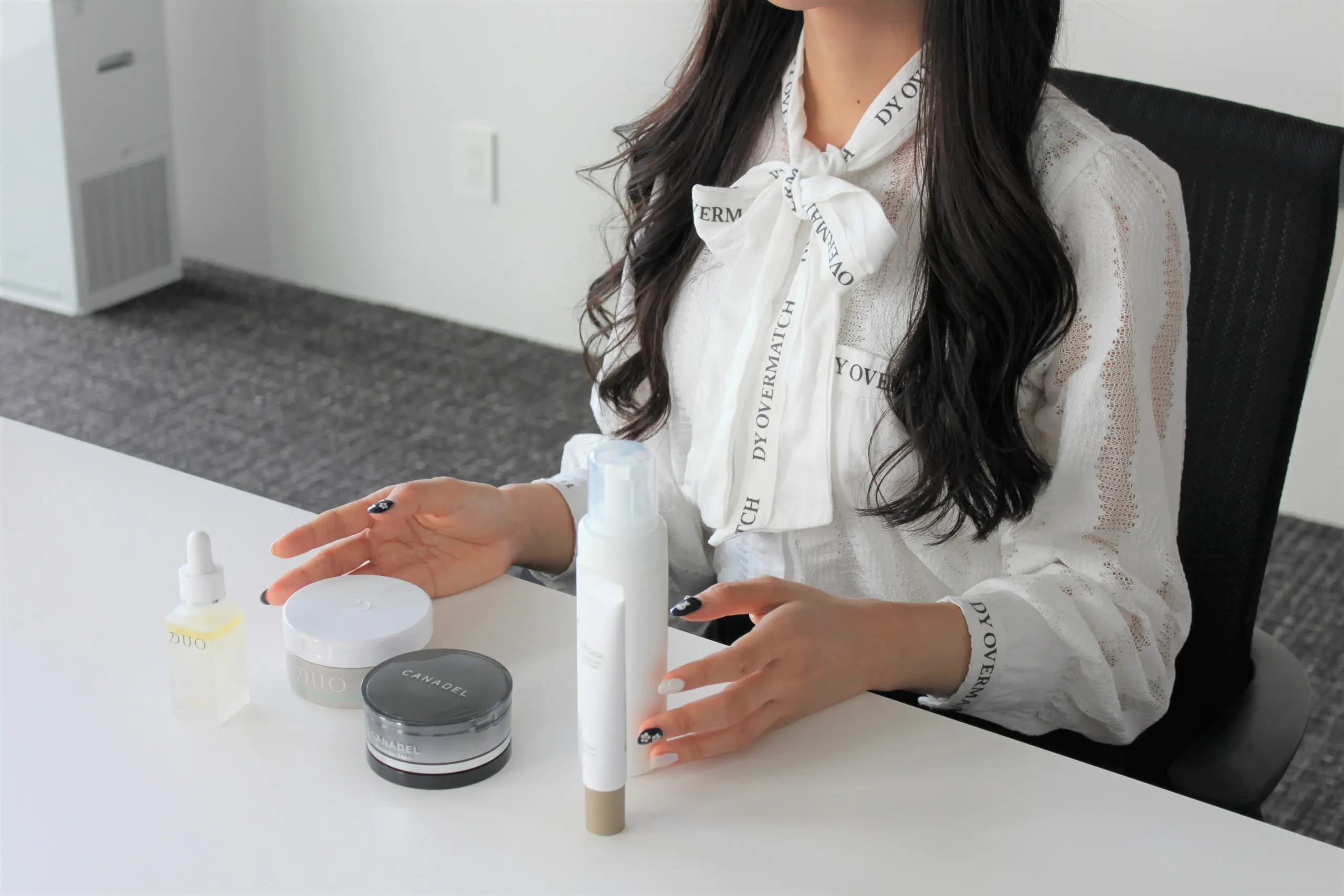 DUO歴6年・カナデル歴2年の20代社員の肌チェックしてみた ―スキンケア