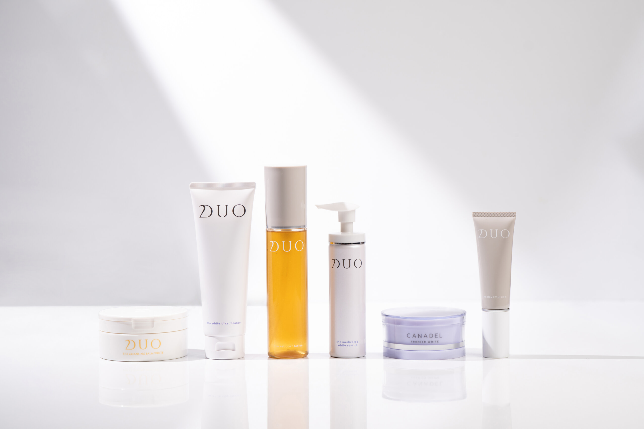 角版写真_DUO ザ クレンジングバーム ホワイト,DUO ザ ホワイトクレイクレンズ,DUO ザ リブーストローションa,DUO ザ ホワイトレスキュー,CANADEL プレミアホワイト,DUO ザ デイエマルジョン