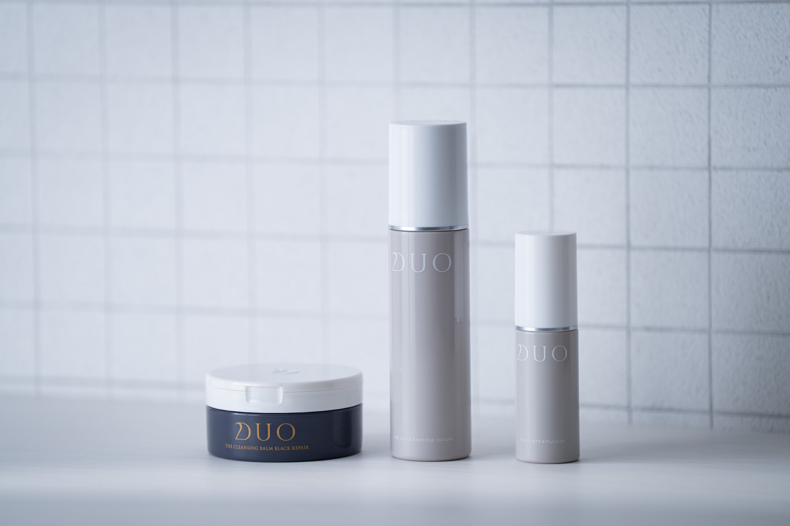角版写真_DUO ザ クレンジングバーム ブラックリペア,DUO ザ コンディショニングローション,DUO ザ ナイトエマルジョン