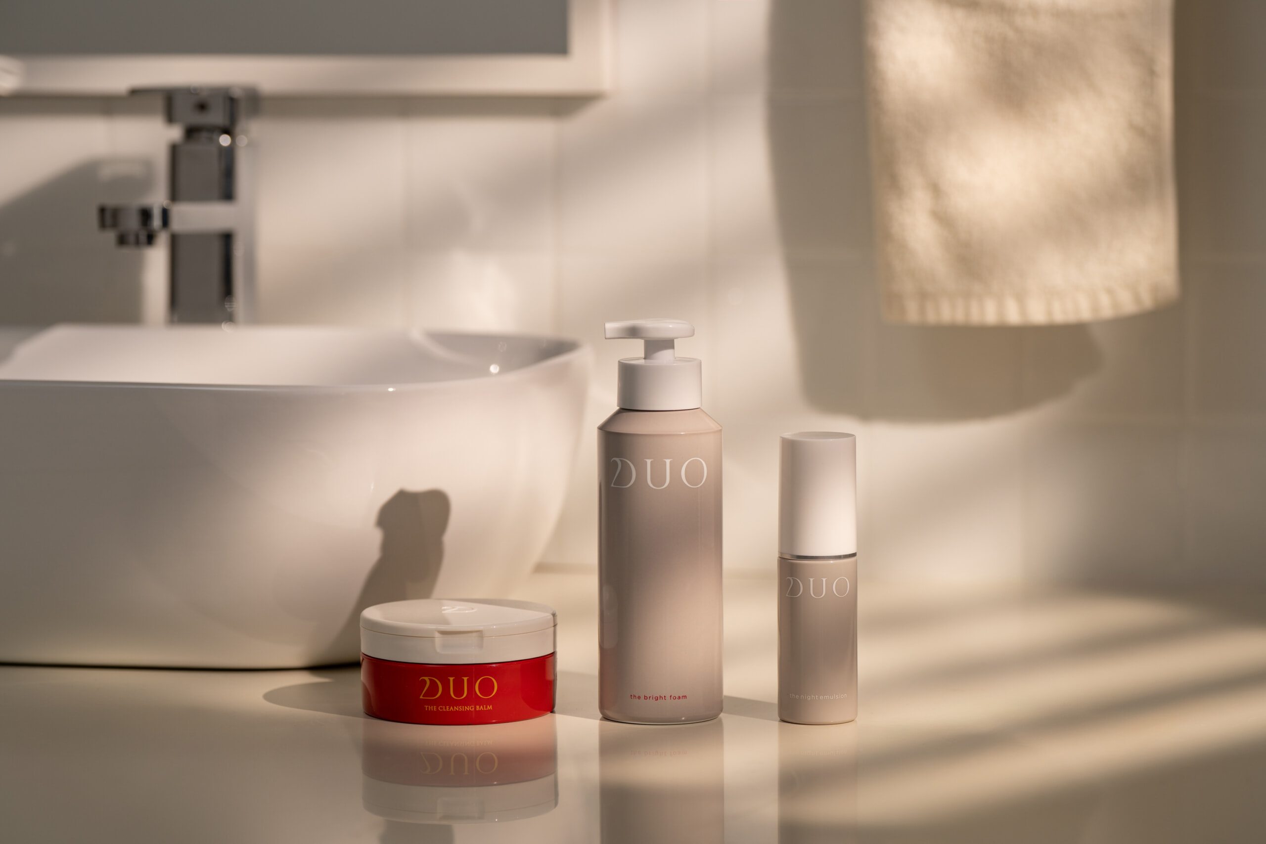 角版写真_DUO ザ クレンジングバーム,DUO ザ ブライトフォーム,DUO ザ ナイトエマルジョン