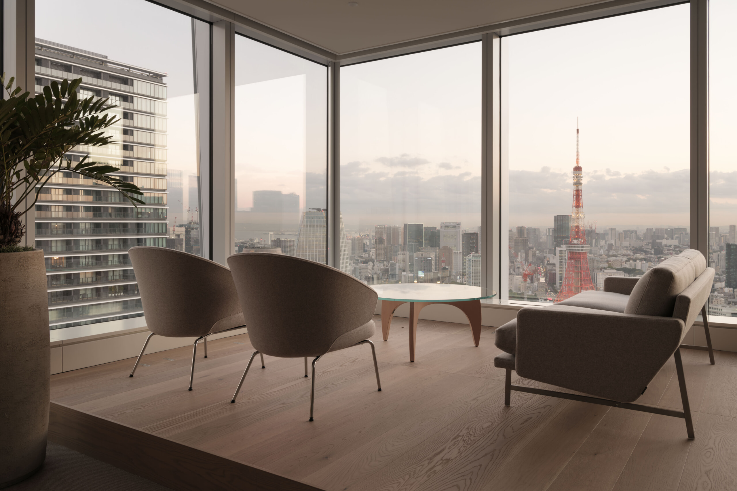 プレミアアンチエイジング_オフィス紹介_RECEPTION