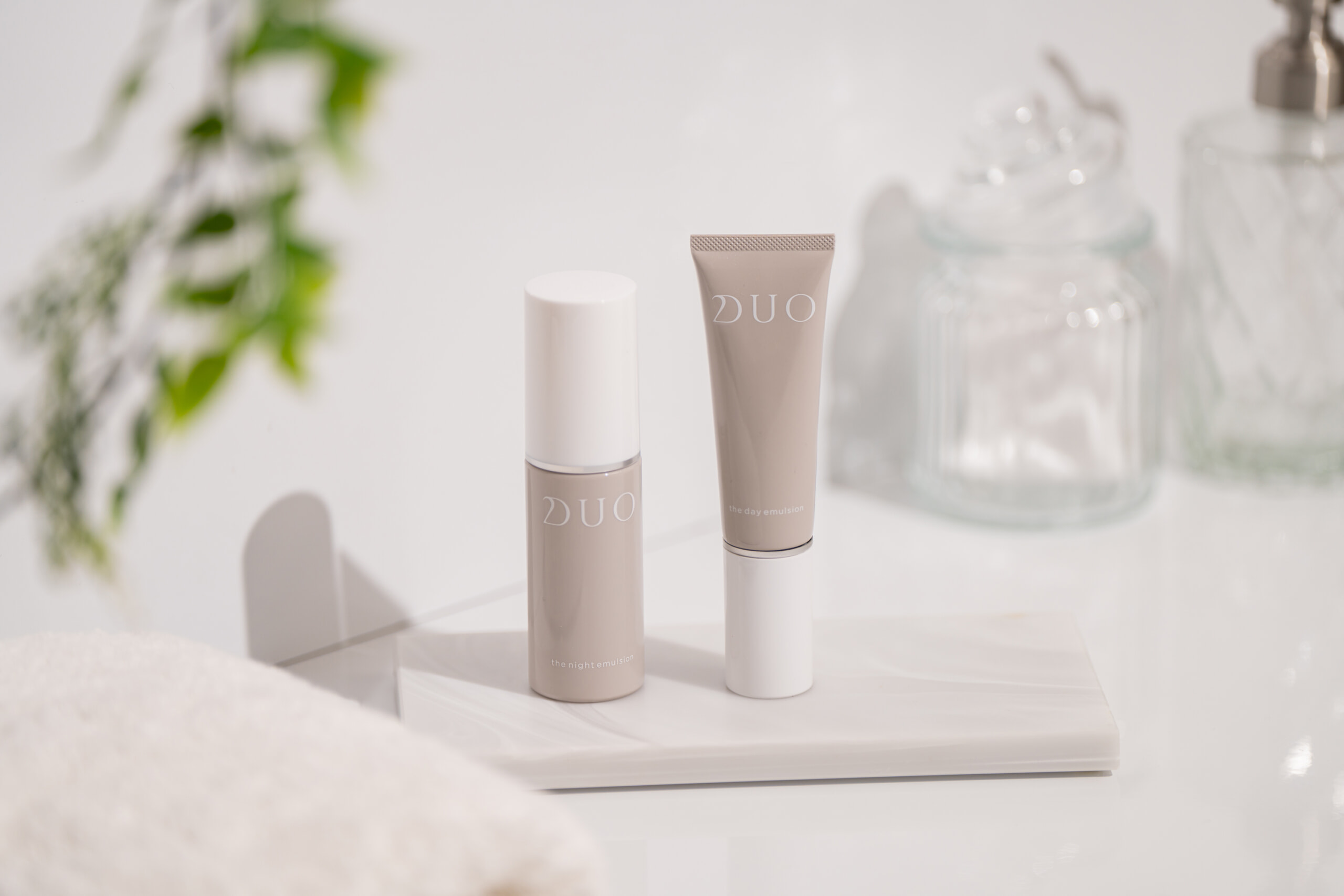 DUO ザ ナイトエマルジョン,DUO ザ デイエマルジョン