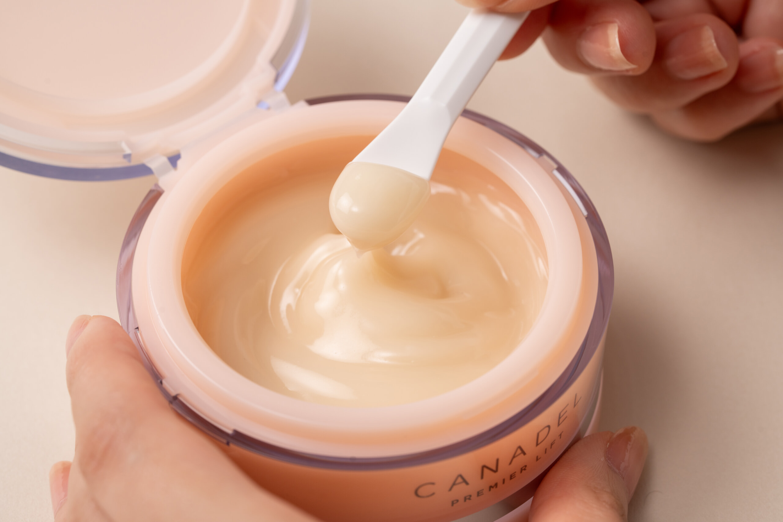 CANADEL プレミアリフト