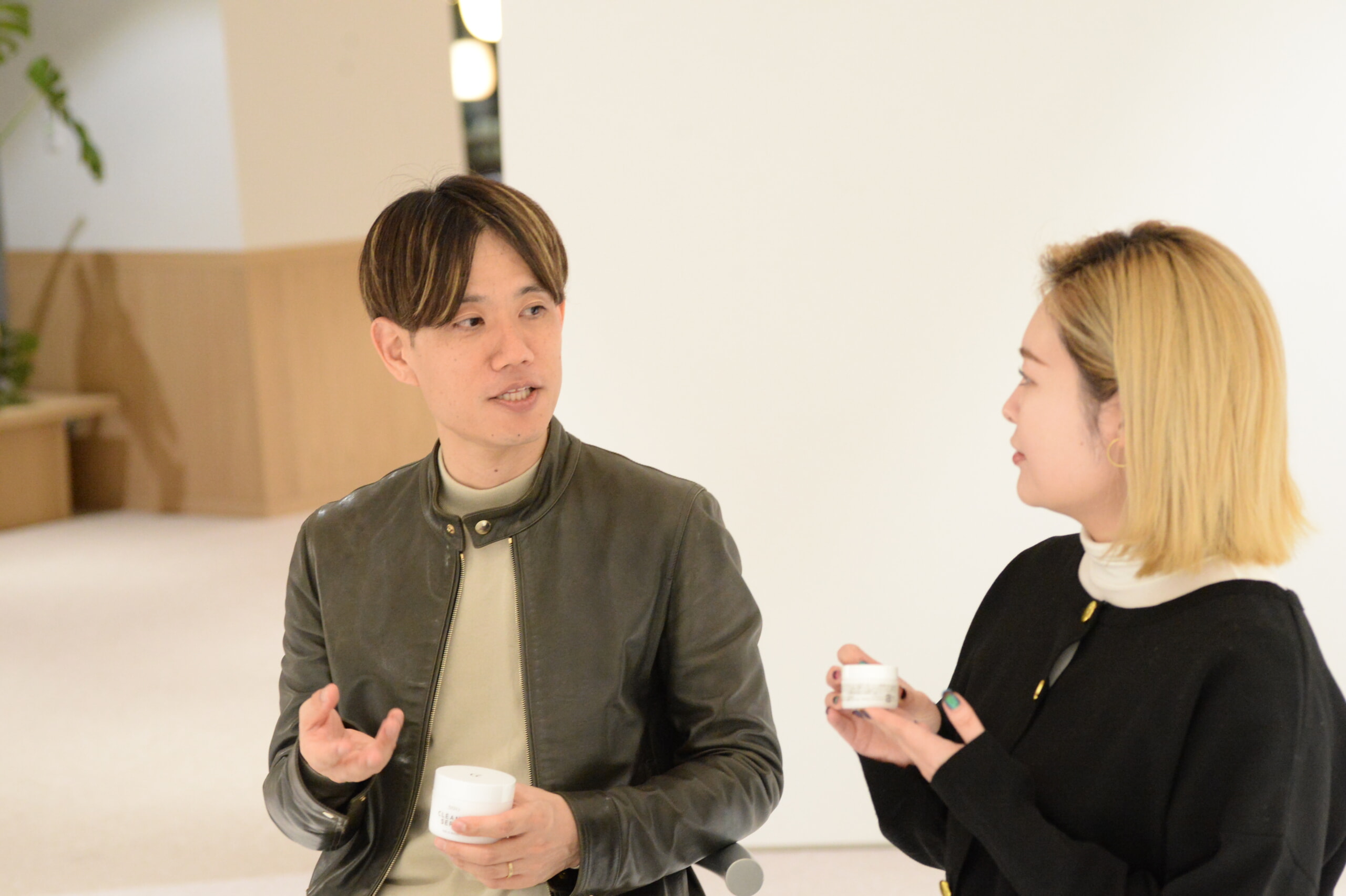 対談風景_松尾さんと杉本さん