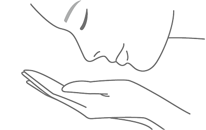 ぬるま湯で20～30回程度丁寧に洗い流します。白く濁っていたお湯が透明になったら、洗いあがりのサイン。